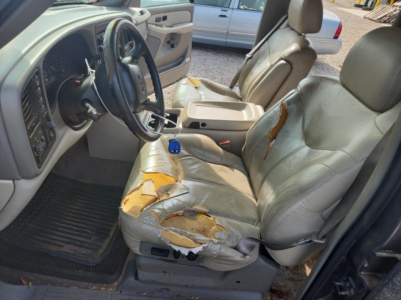 2000 Gmc Yukon Xl K1500 Серый vin: 3GKFK16T4YG162236