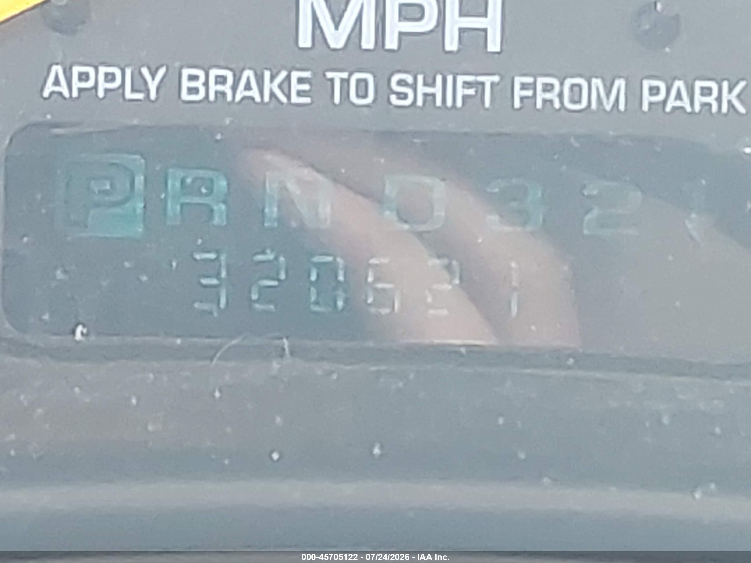 2001 Gmc Yukon Xl 1500 Sle/slt White vin: 3GKFK16T71G108371