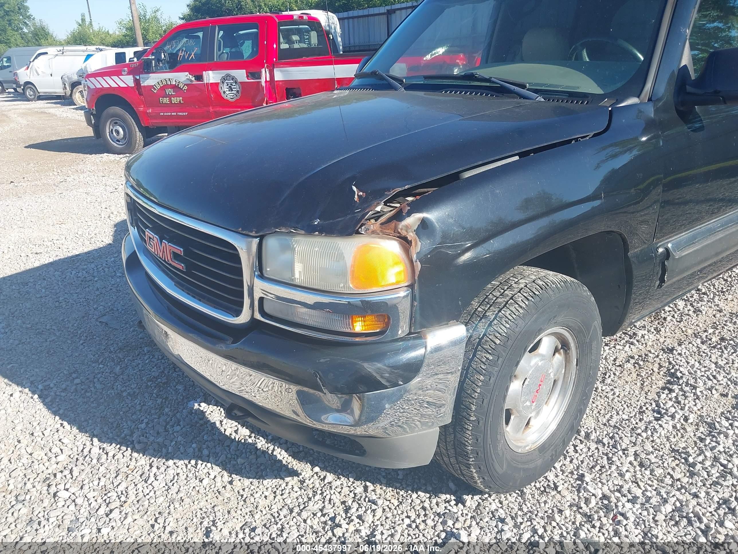 2002 Gmc Yukon Xl 1500 Slt Черный vin: 3GKFK16Z02G343328
