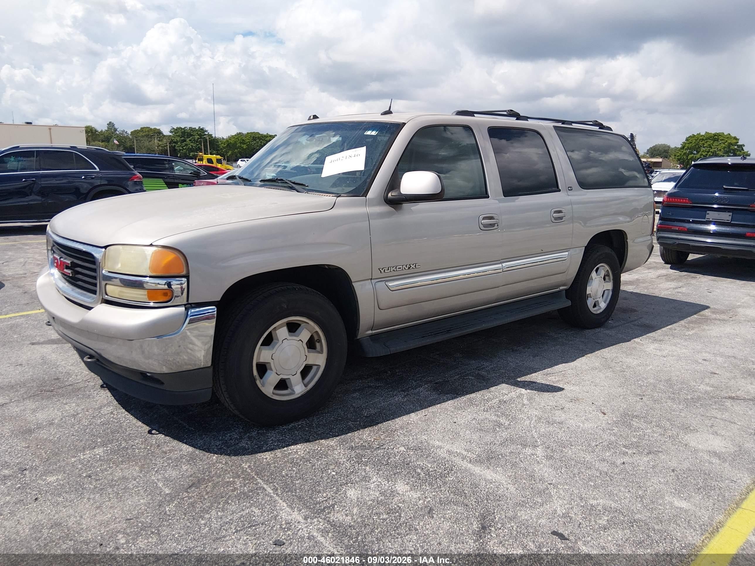 2005 Gmc Yukon Xl 1500 Slt Золотой vin: 3GKFK16Z05G291252