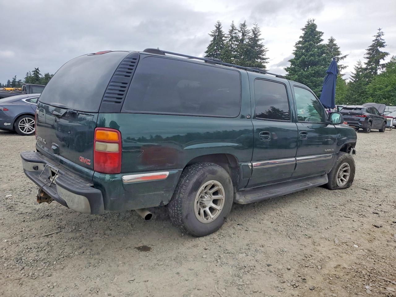 2002 Gmc Yukon Xl K1500 Green vin: 3GKFK16Z12G196839