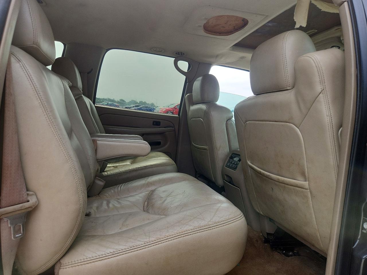 2004 Gmc Yukon Xl K1500 Gray vin: 3GKFK16Z34G173825