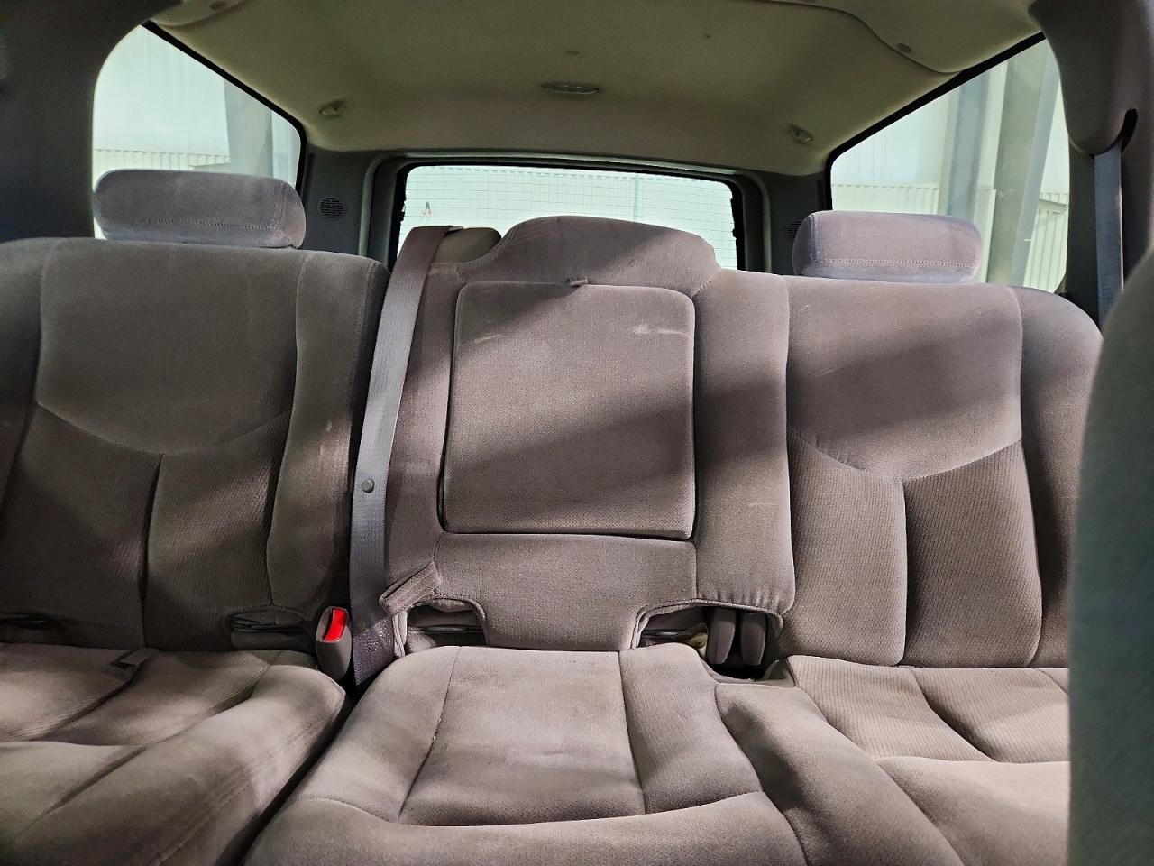 2004 Gmc Yukon Xl K1500 Gray vin: 3GKFK16Z54G202211