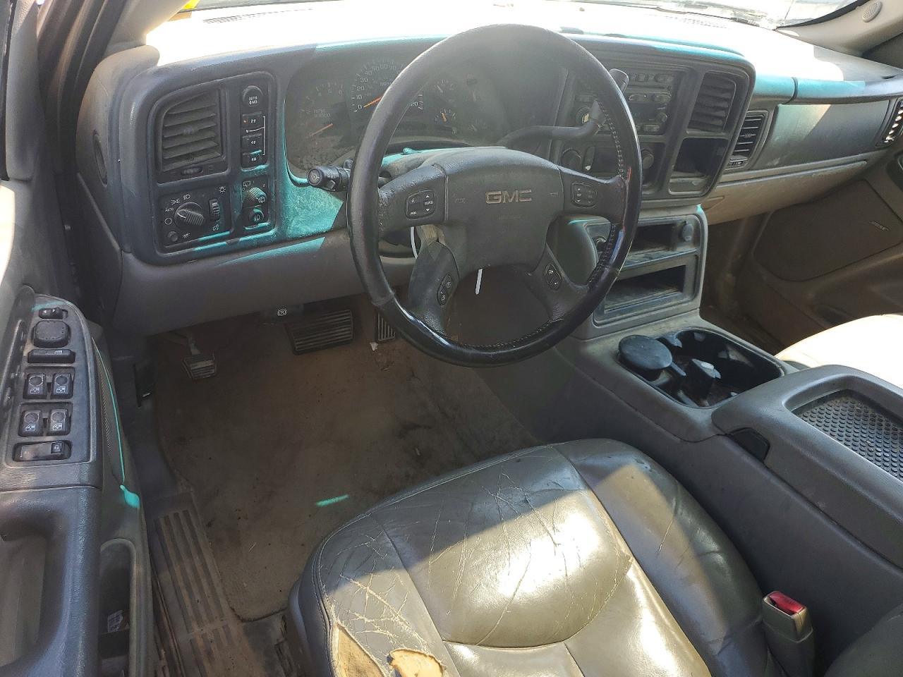 2003 Gmc Yukon Xl K1500 Бежевый vin: 3GKFK16Z83G301989