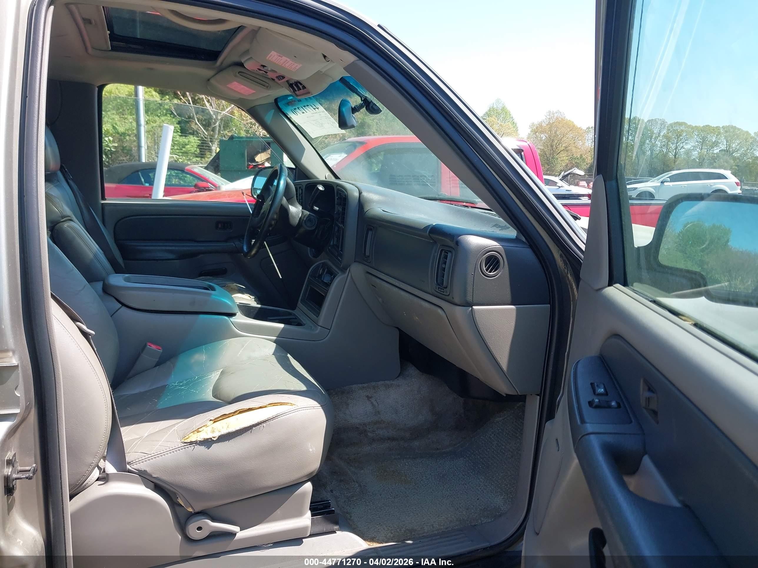 2003 Gmc Yukon Xl 1500 Slt Tan vin: 3GKFK16Z93G156624