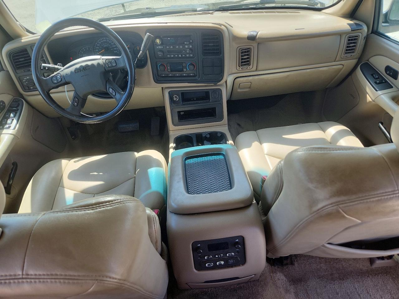 2003 Gmc Yukon Xl K1500 White vin: 3GKFK16ZX3G264931
