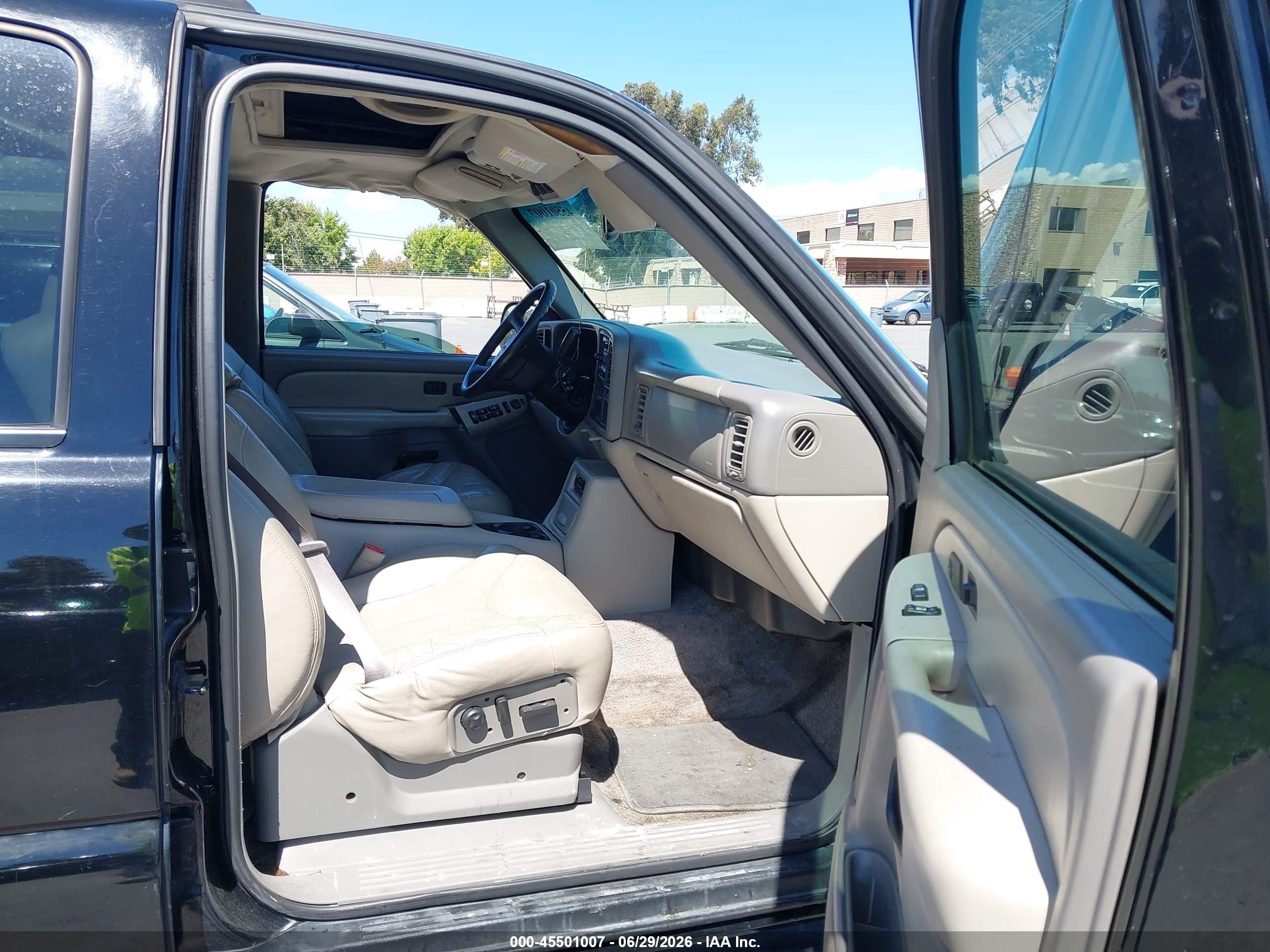 2002 Gmc Yukon Xl 2500 Slt Black vin: 3GKGC26G92G224988