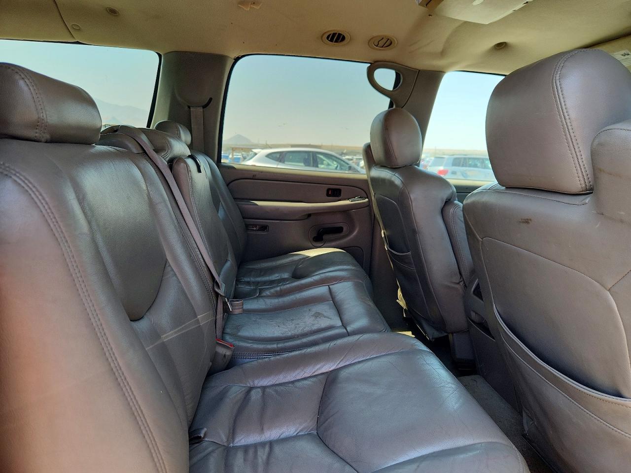 2006 Gmc Yukon Xl C2500 Beige vin: 3GKGC26U26G239411