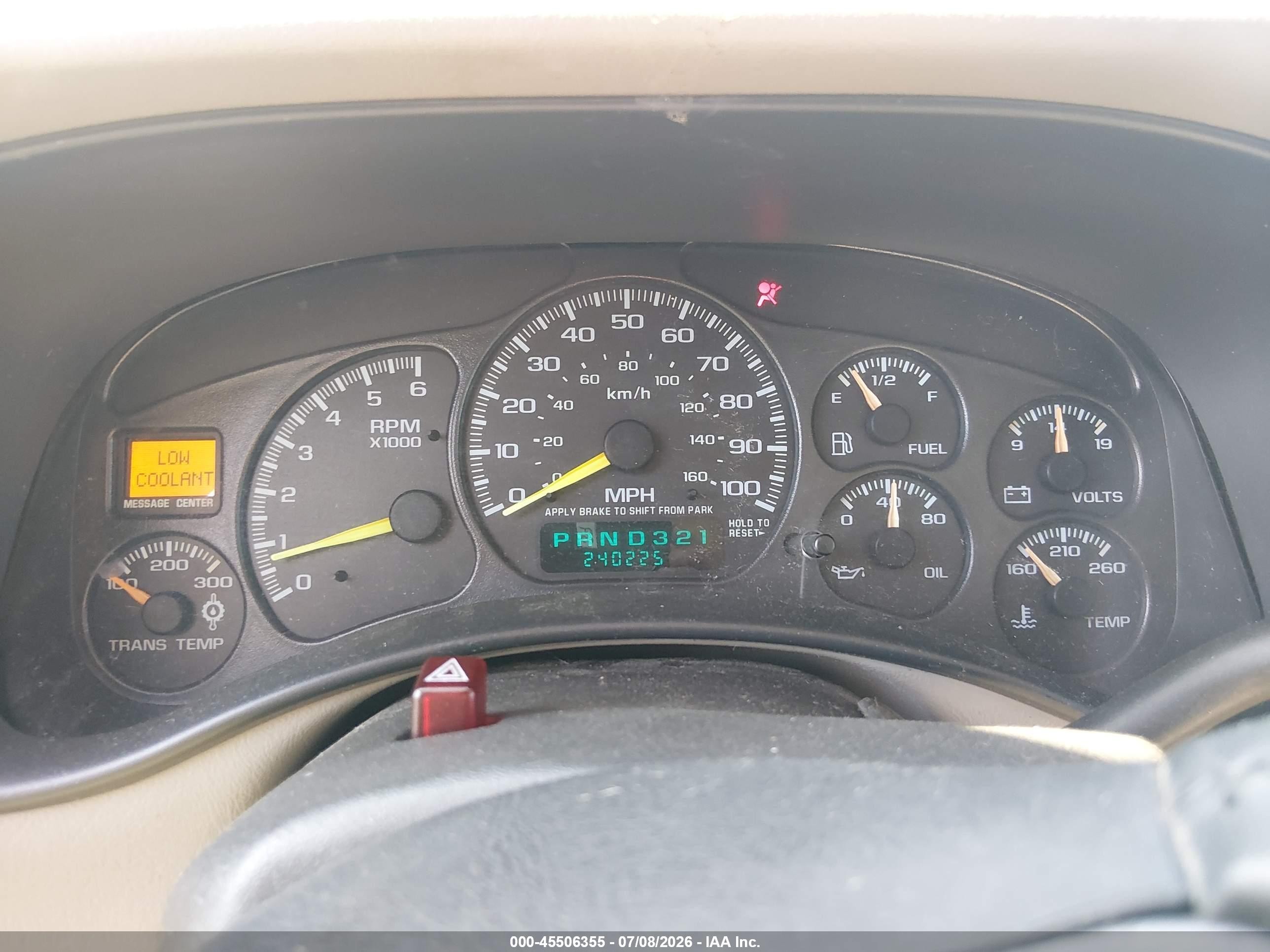 2000 Gmc Yukon Xl 2500 Slt Бежевый vin: 3GKGC26U4YG151737