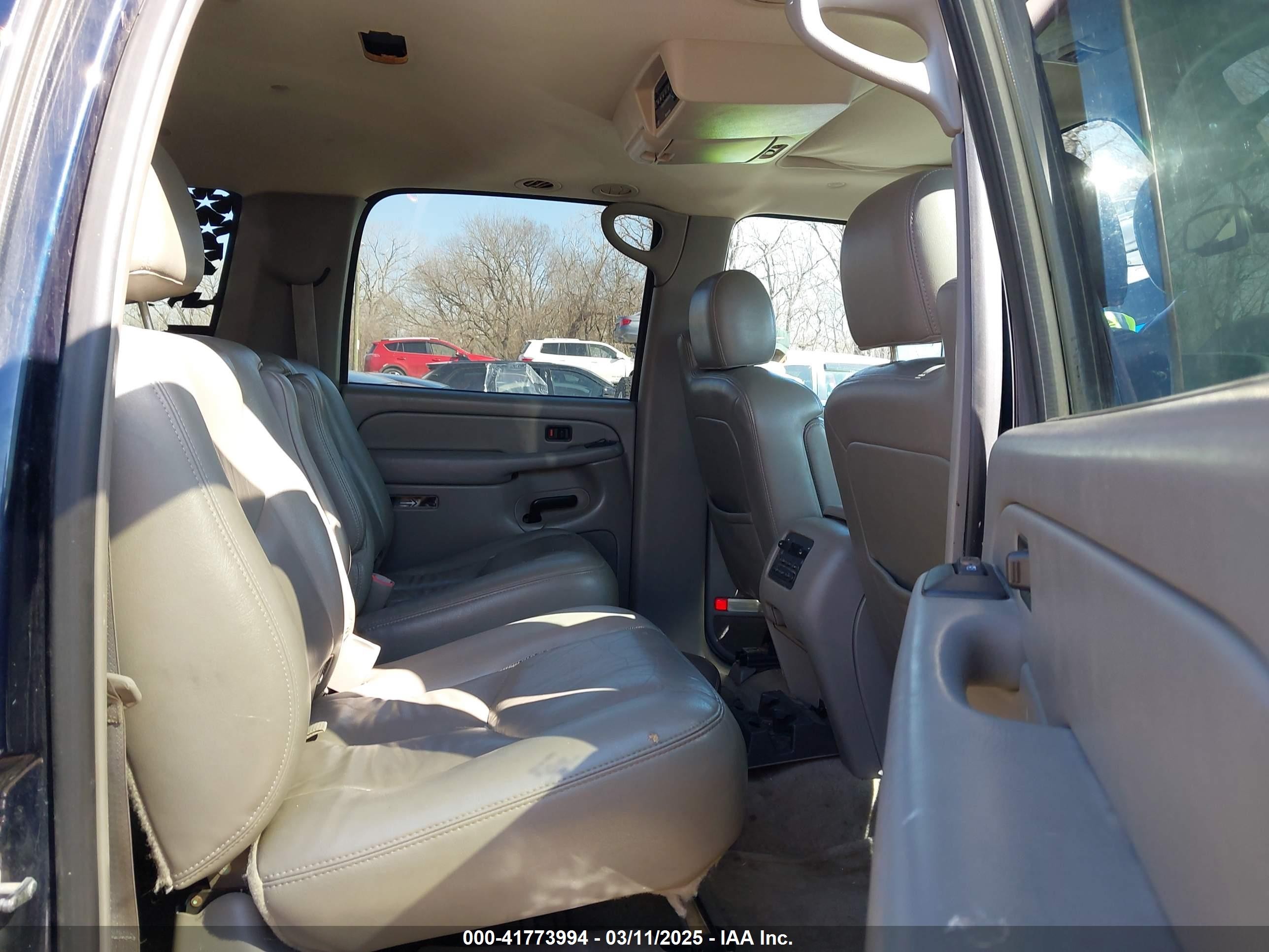 2005 Gmc Yukon Xl 2500 Slt Синий vin: 3GKGK26G35G191865