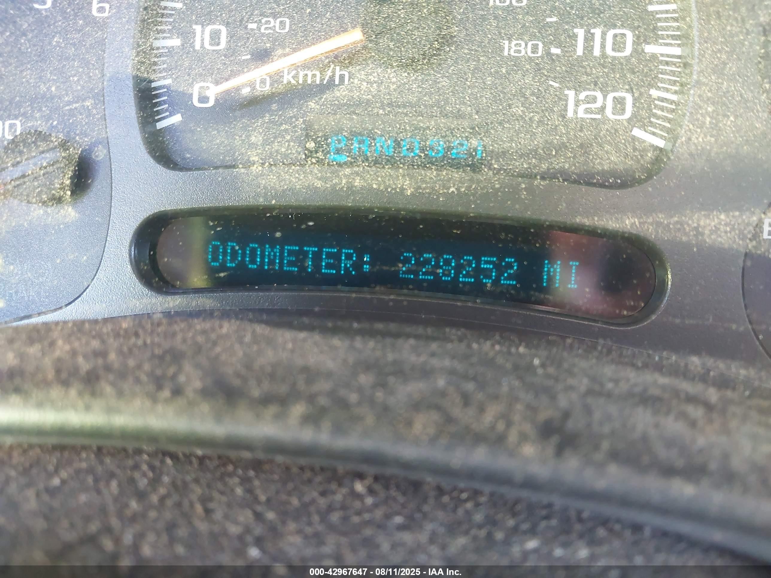 2004 Gmc Yukon Xl 2500 Slt Maroon vin: 3GKGK26G54G277757