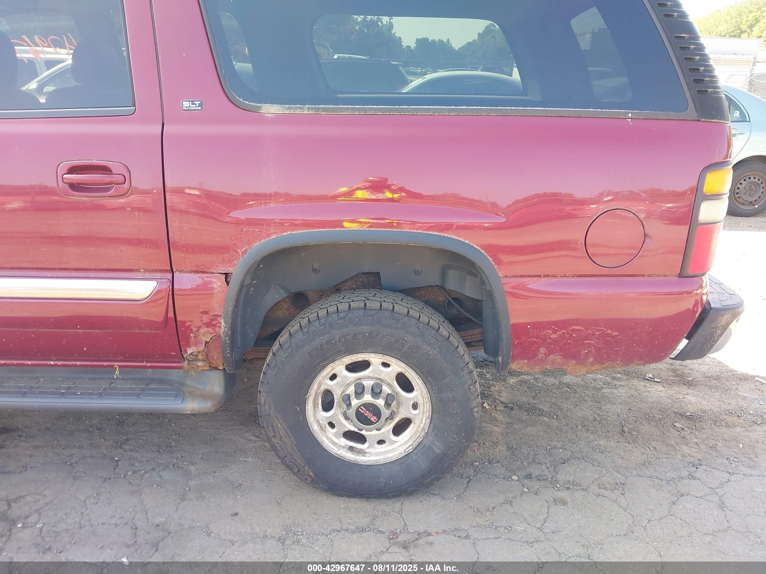 2004 Gmc Yukon Xl 2500 Slt Maroon vin: 3GKGK26G54G277757