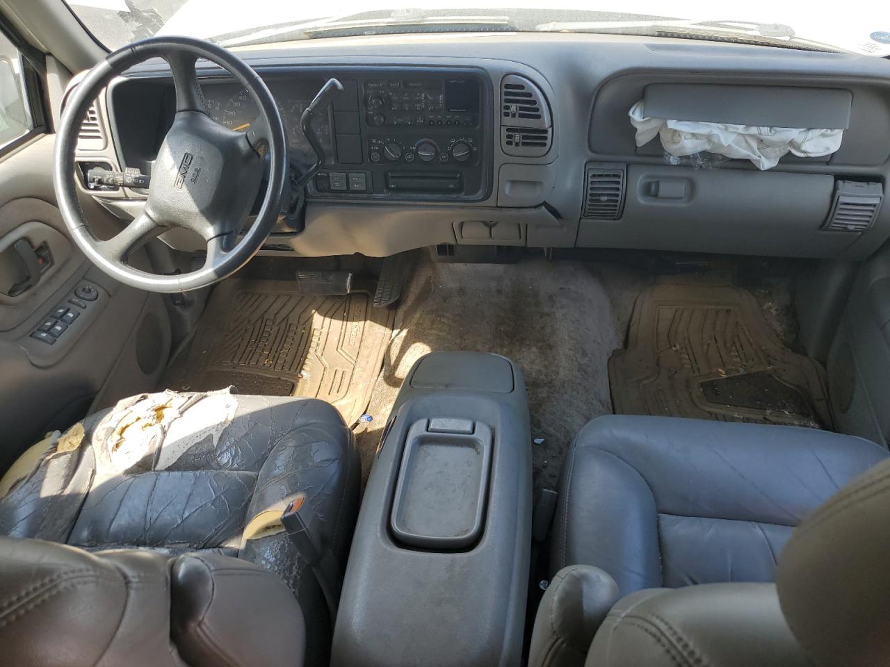 1999 Gmc Suburban K2500 Beige vin: 3GKGK26J6XG546154