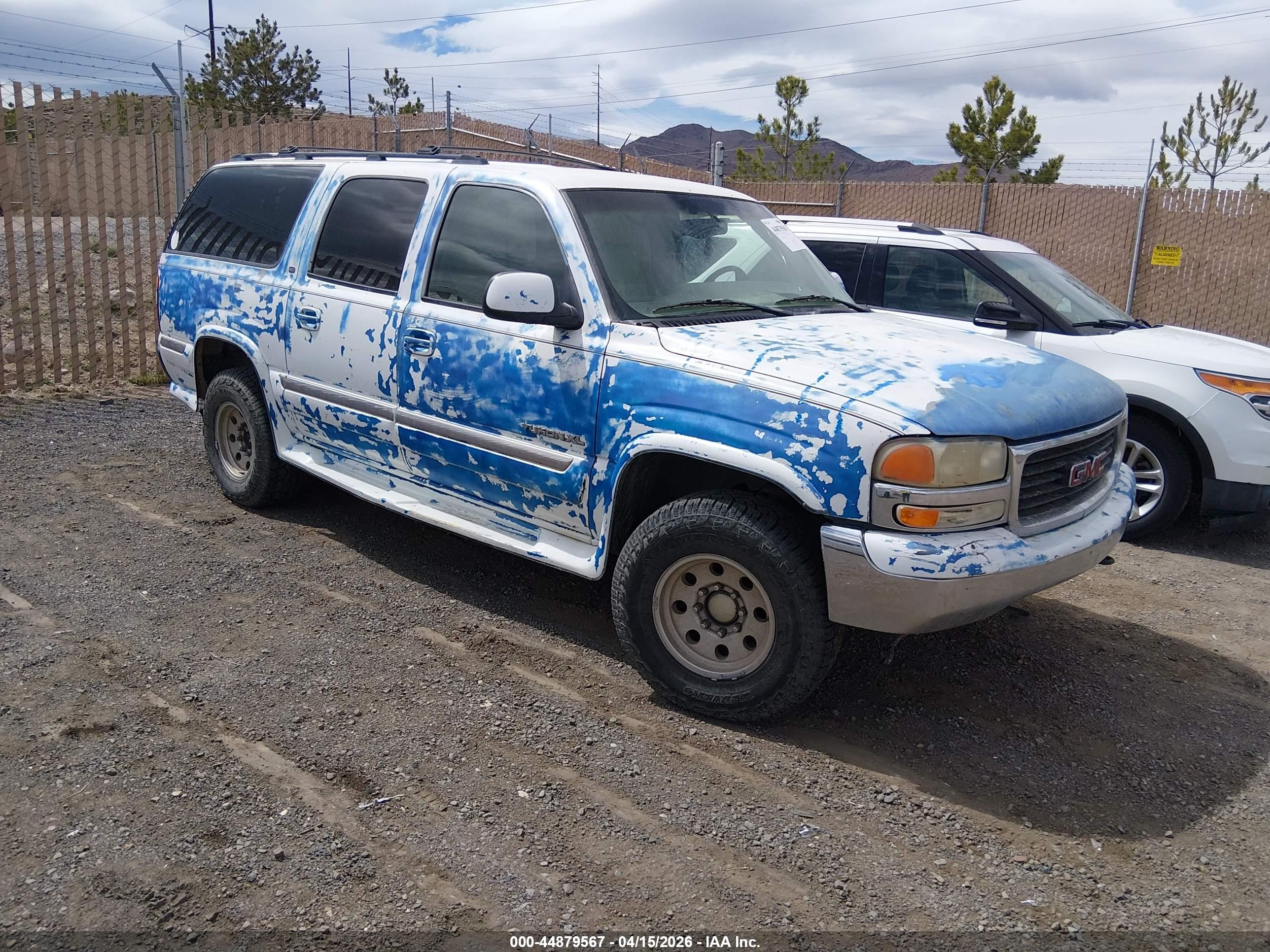 2000 Gmc Yukon Xl 2500 Slt White vin: 3GKGK26U7YG166980