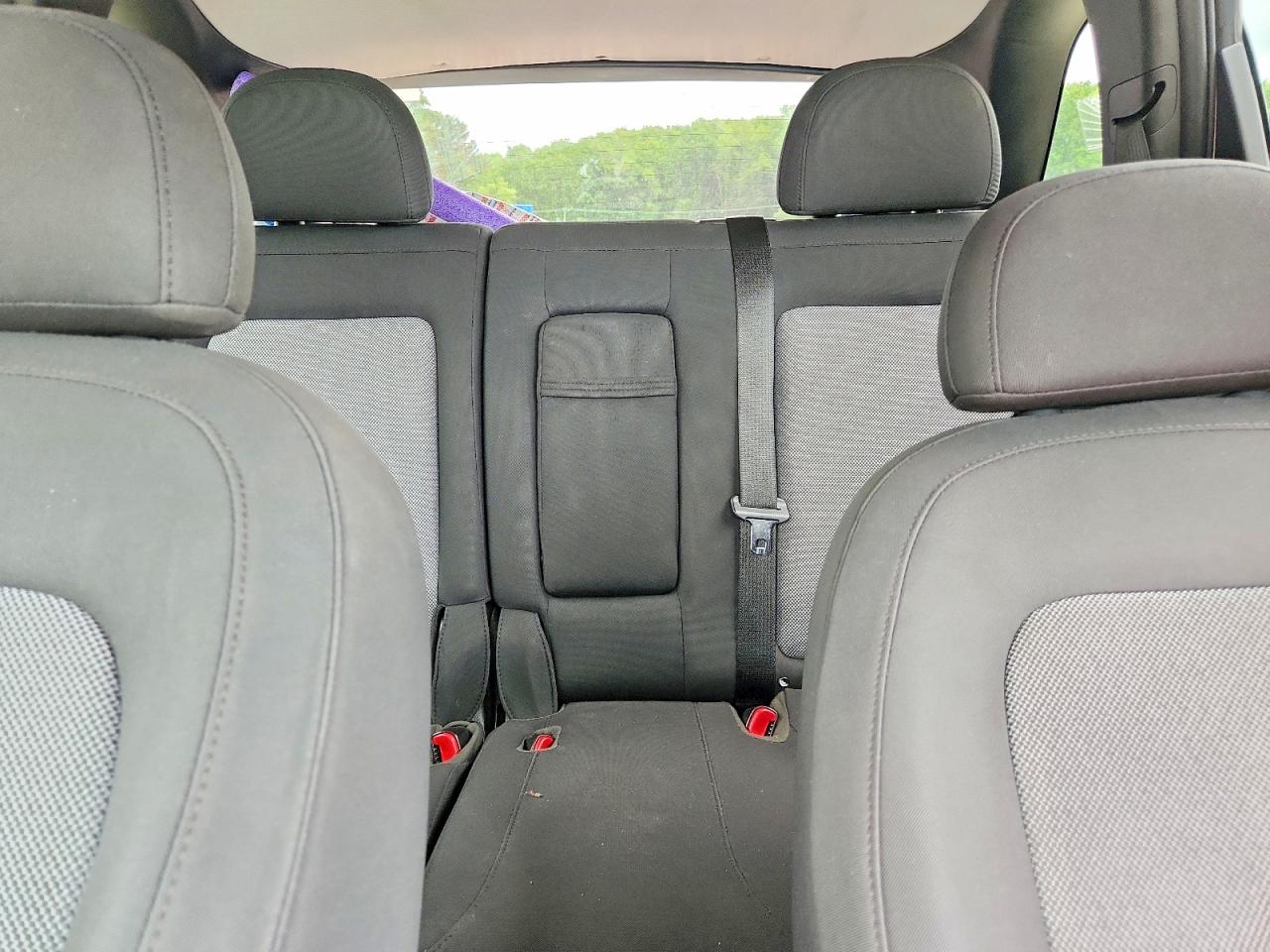 2014 Chevrolet Captiva Ls Silver vin: 3GNAL2EK1ES650917