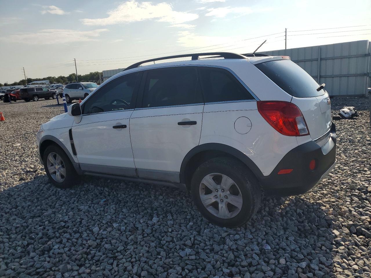 2014 Chevrolet Captiva Ls White vin: 3GNAL2EK2ES521620