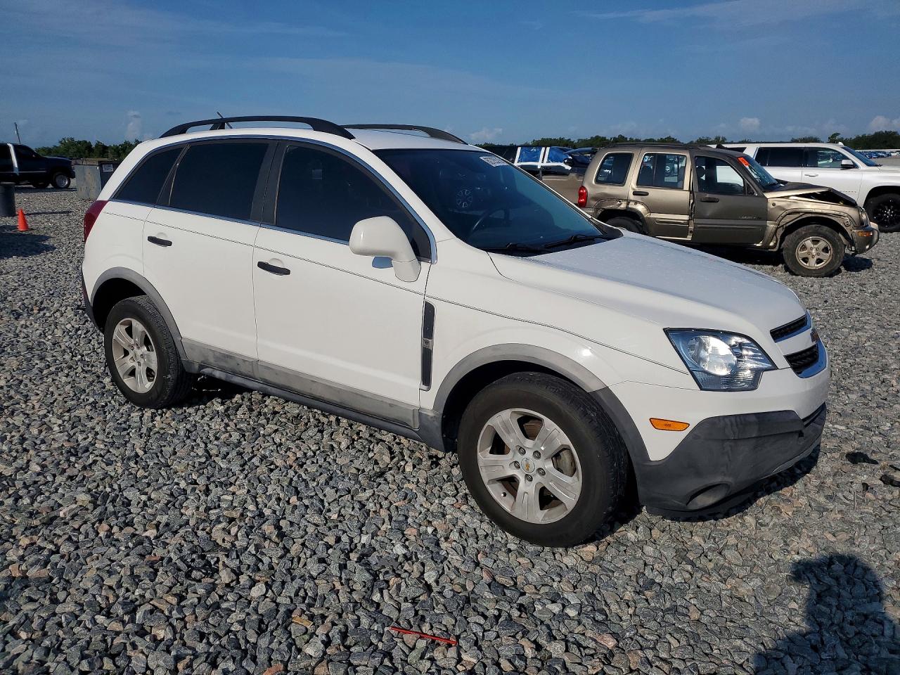 2014 Chevrolet Captiva Ls White vin: 3GNAL2EK2ES521620