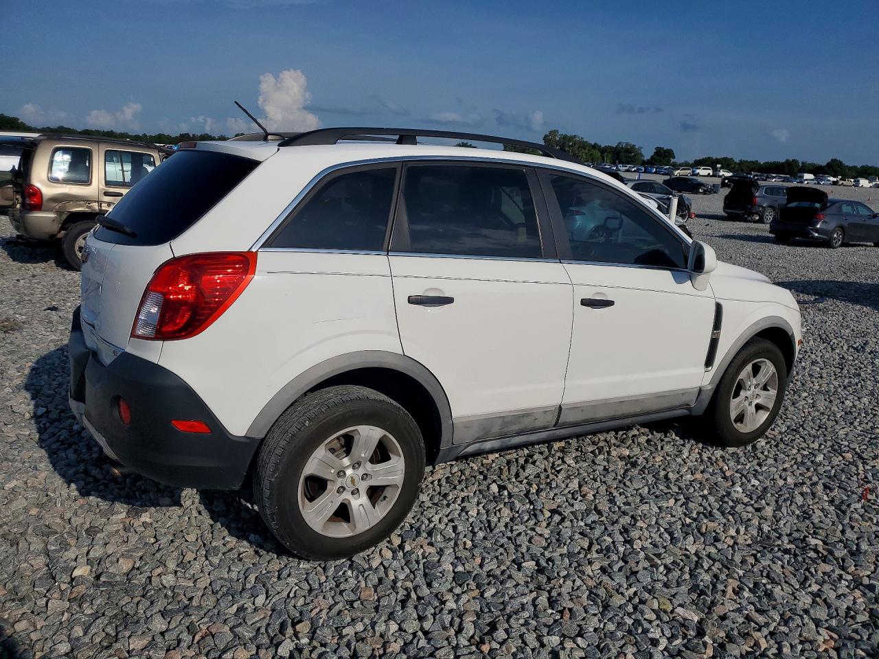 2014 Chevrolet Captiva Ls White vin: 3GNAL2EK2ES521620