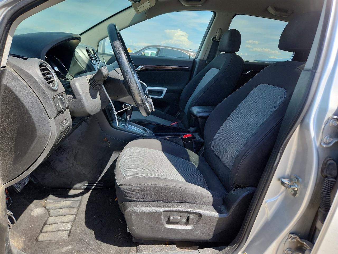 2014 Chevrolet Captiva Ls Silver vin: 3GNAL2EK2ES645869
