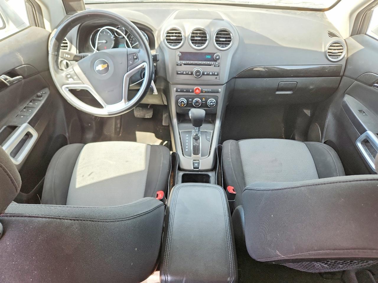 2014 Chevrolet Captiva Ls Silver vin: 3GNAL2EK2ES645869