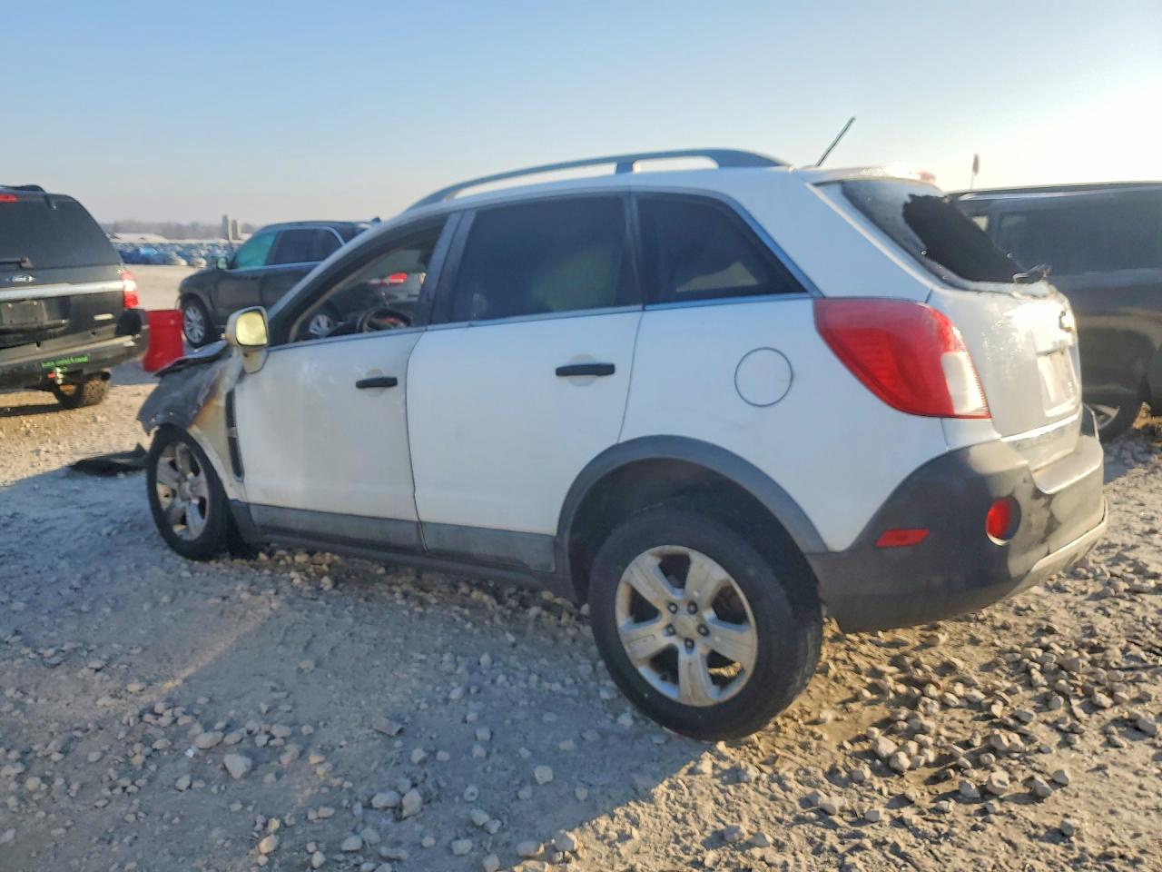 2013 Chevrolet Captiva Ls White vin: 3GNAL2EK3DS588113