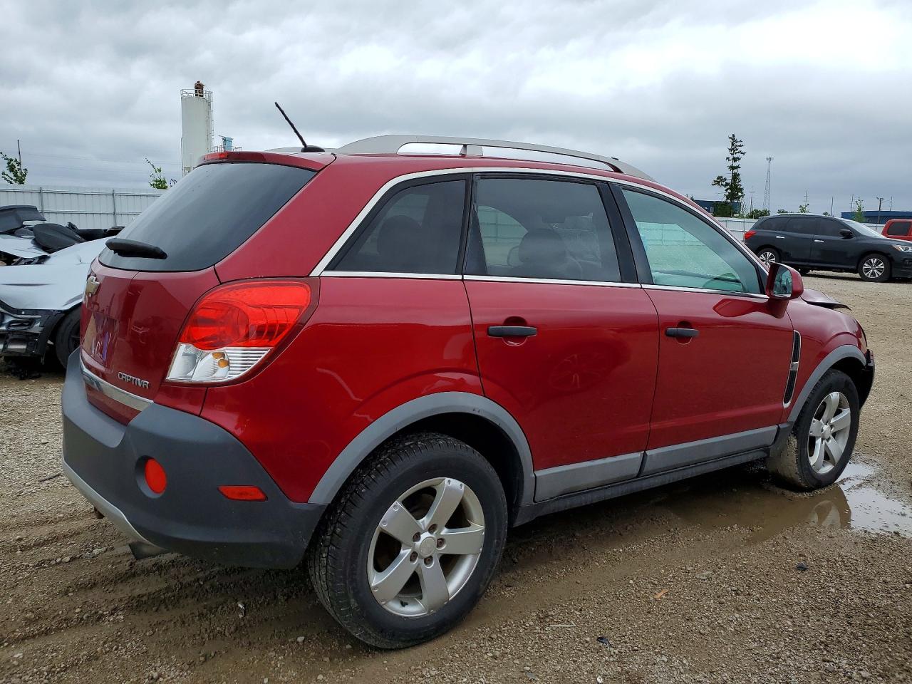 2012 Chevrolet Captiva Sport Red vin: 3GNAL2EK7CS574195