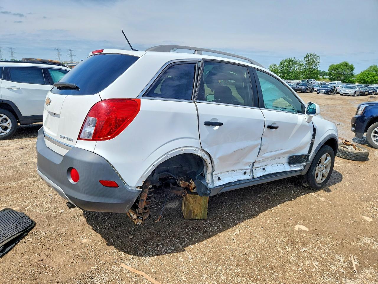 2013 Chevrolet Captiva Ls White vin: 3GNAL2EK9DS545587