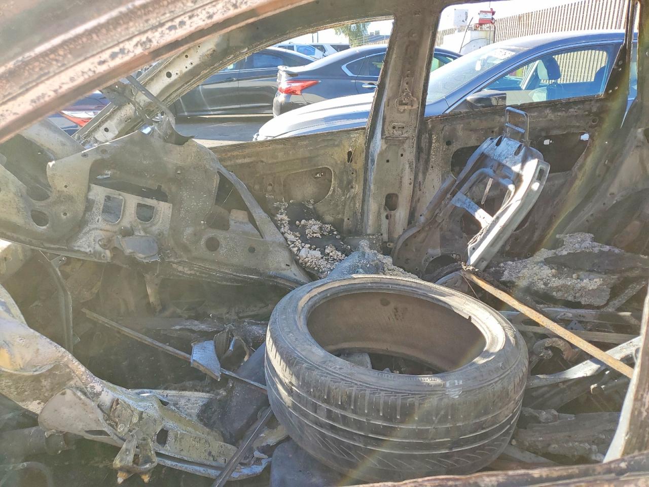 2013 Chev Captiva Ls Burn vin: 3GNAL2EK9DS637671
