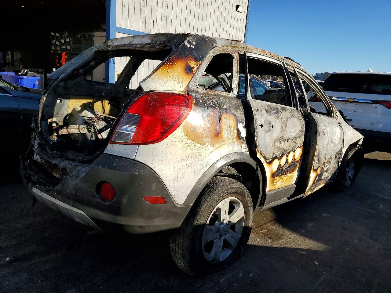 2013 Chev Captiva Ls Burn vin: 3GNAL2EK9DS637671