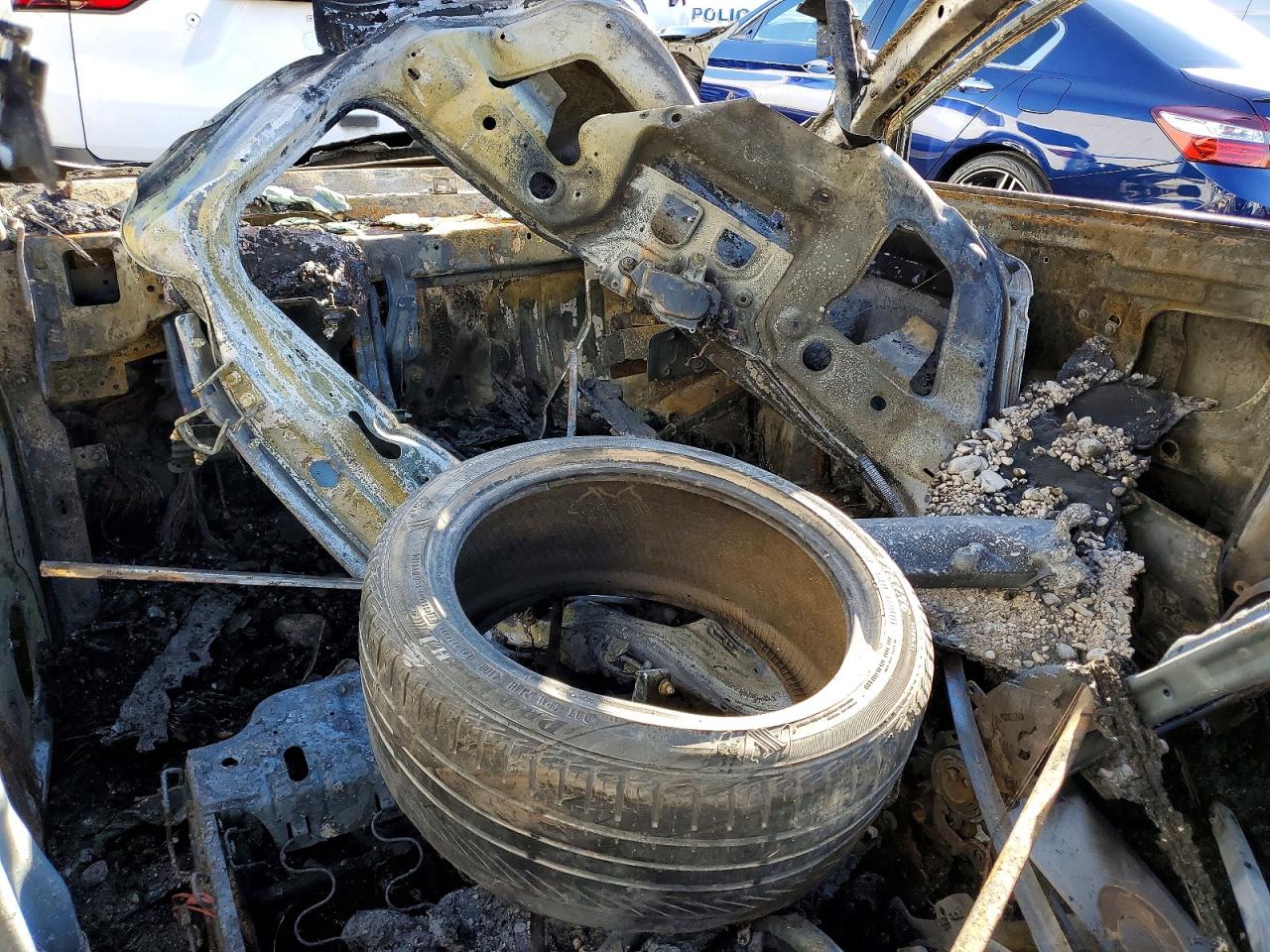 2013 Chev Captiva Ls Burn vin: 3GNAL2EK9DS637671