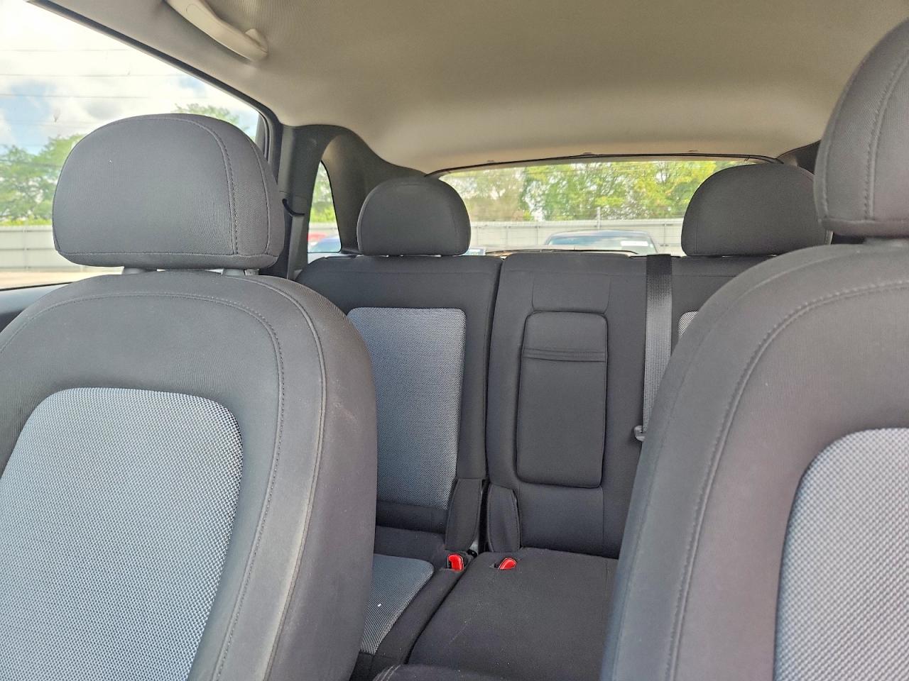 2012 Chevrolet Captiva Sport White vin: 3GNAL3E50CS646127