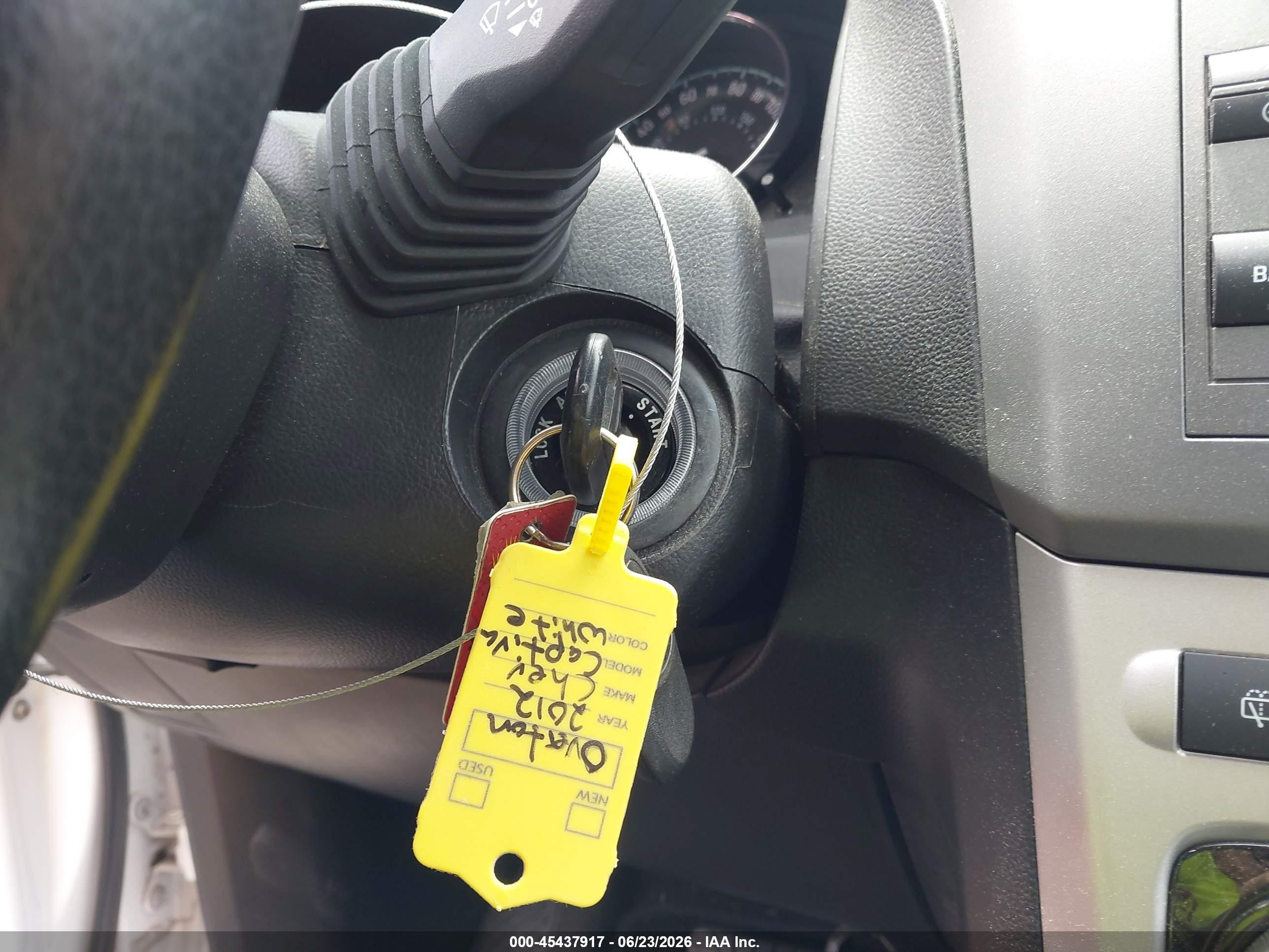 2012 Chevrolet Captiva Sport Lt Белый vin: 3GNAL3E53CS653279