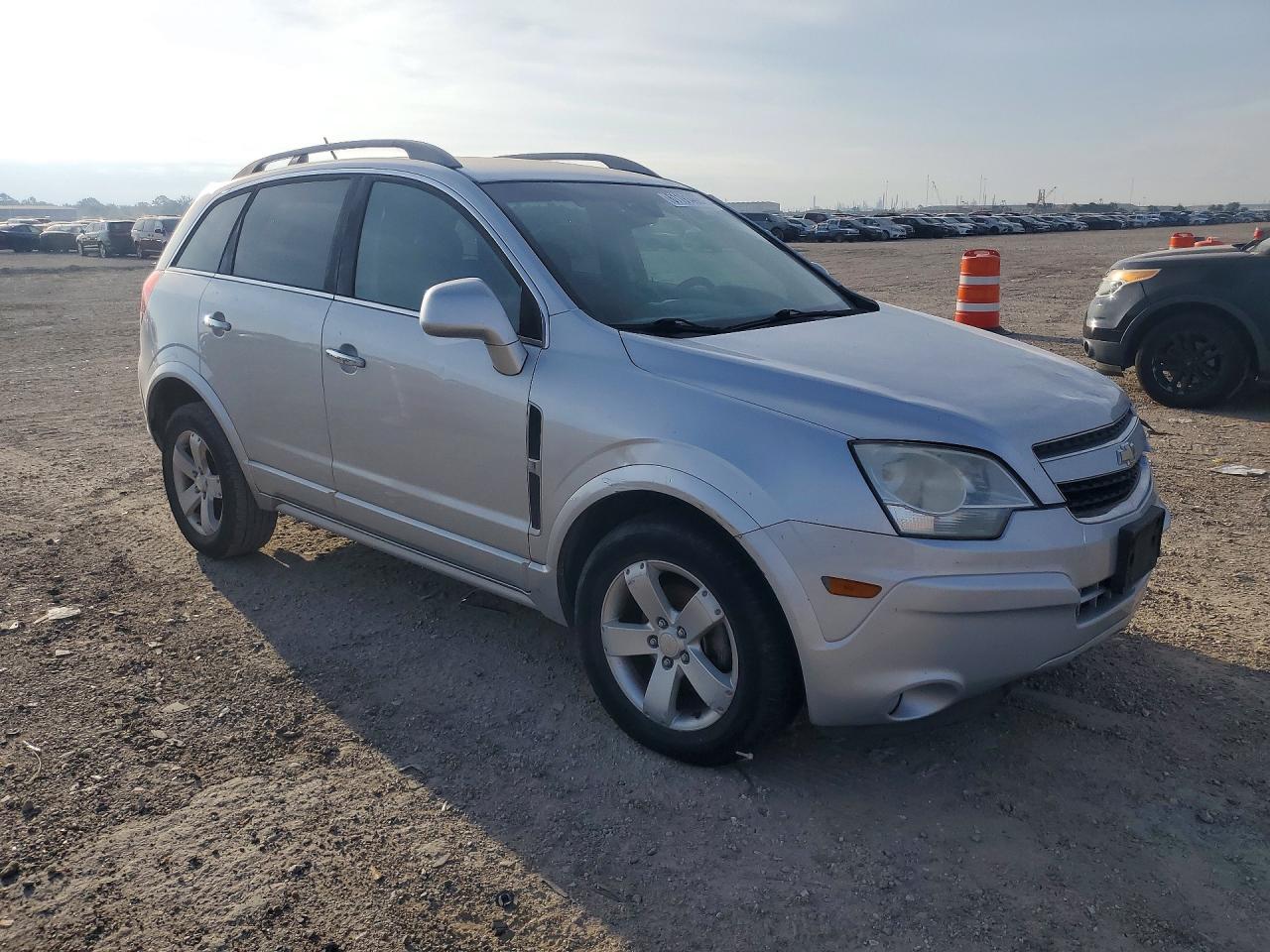 2012 Chevrolet Captiva Серебряный vin: 3GNAL3E55CS644793