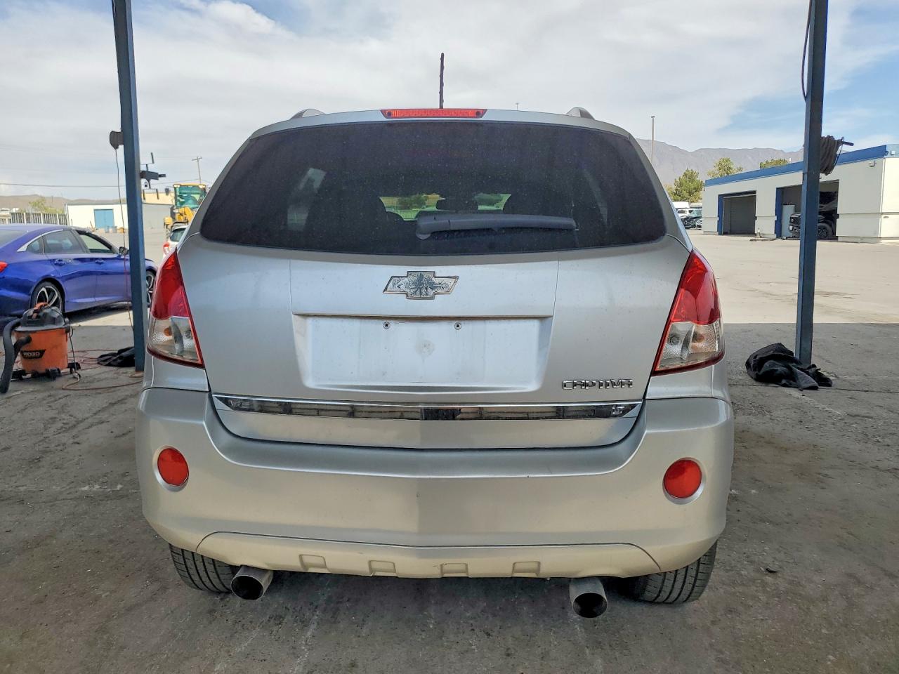 2012 Chevrolet Captiva Sport Silver vin: 3GNAL3E58CS641449
