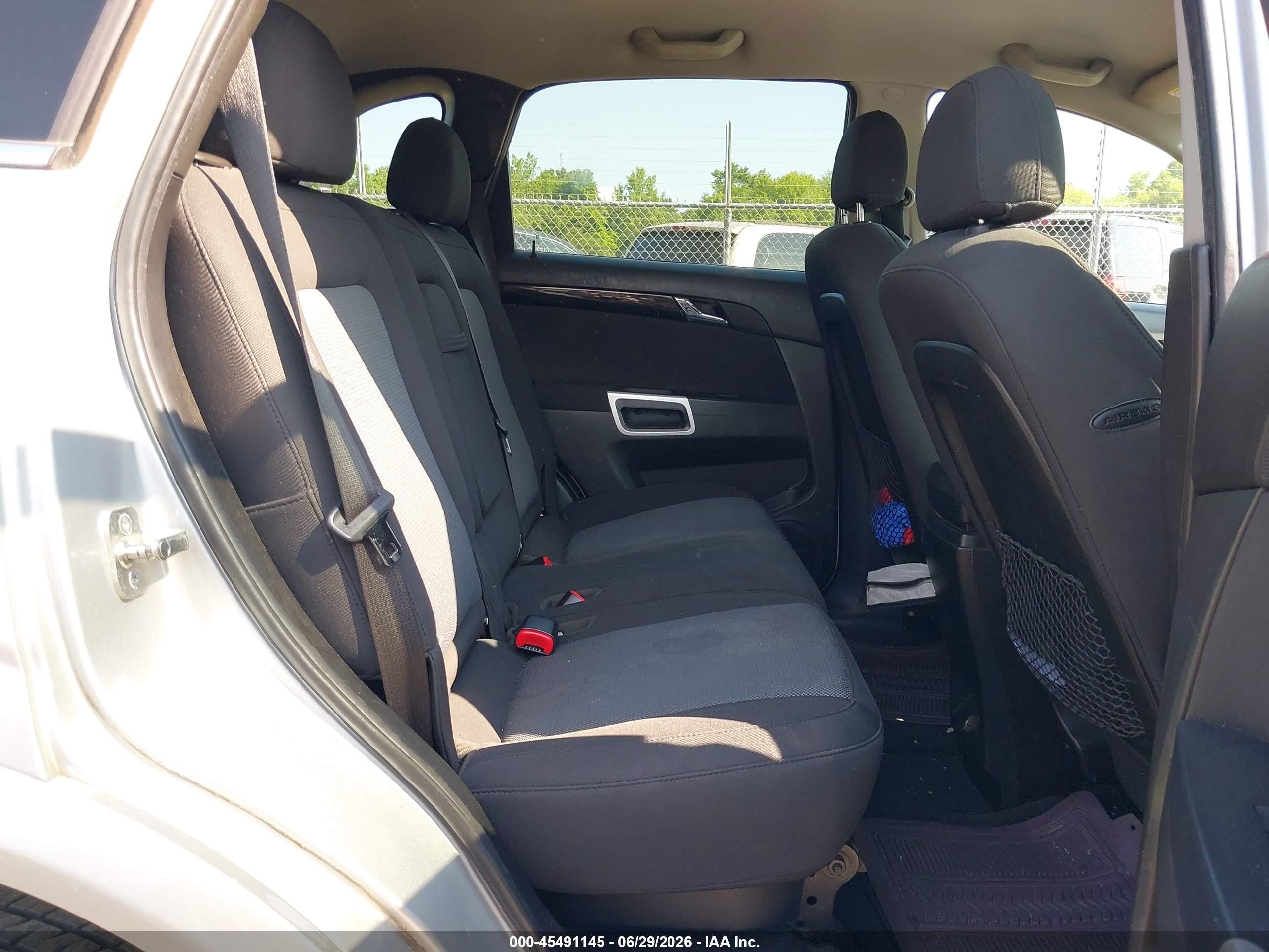 2013 Chevrolet Captiva Sport Fleet Lt Silver vin: 3GNAL3EK6DS626617