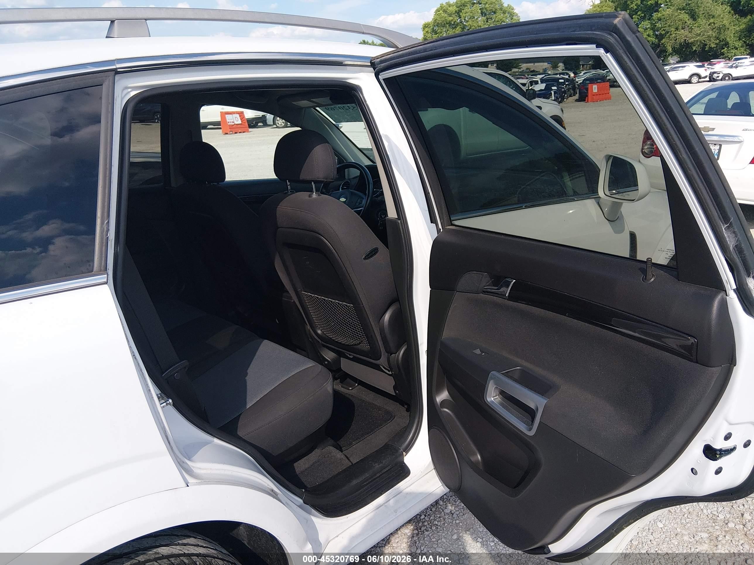2015 Chevrolet Captiva Sport Fleet Lt White vin: 3GNAL3EK7FS530532