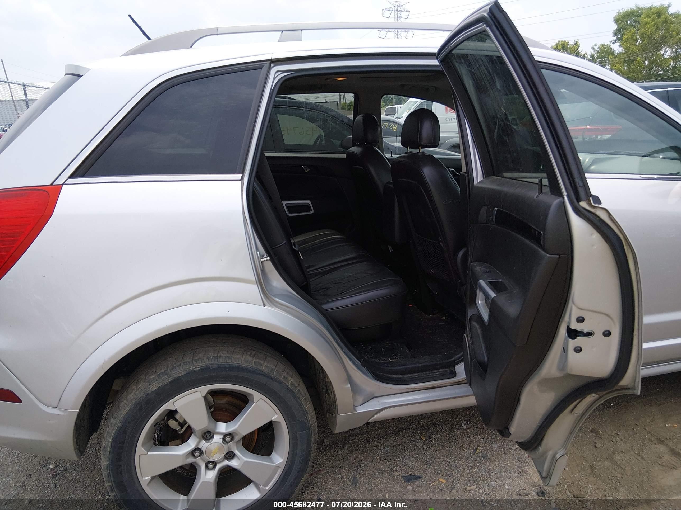 2014 Chevrolet Captiva Sport Fleet Ltz Silver vin: 3GNAL4EK3ES558915