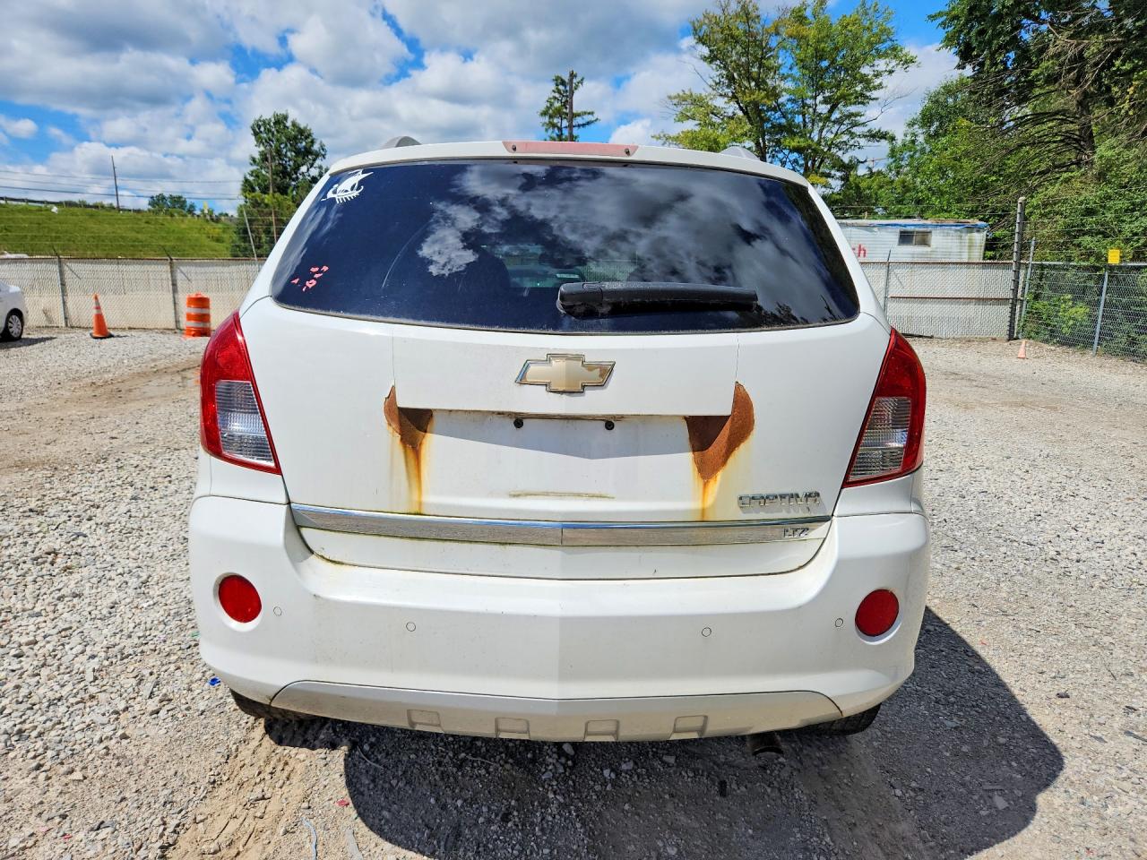 2014 Chevrolet Captiva Ltz White vin: 3GNAL4EK6ES673749
