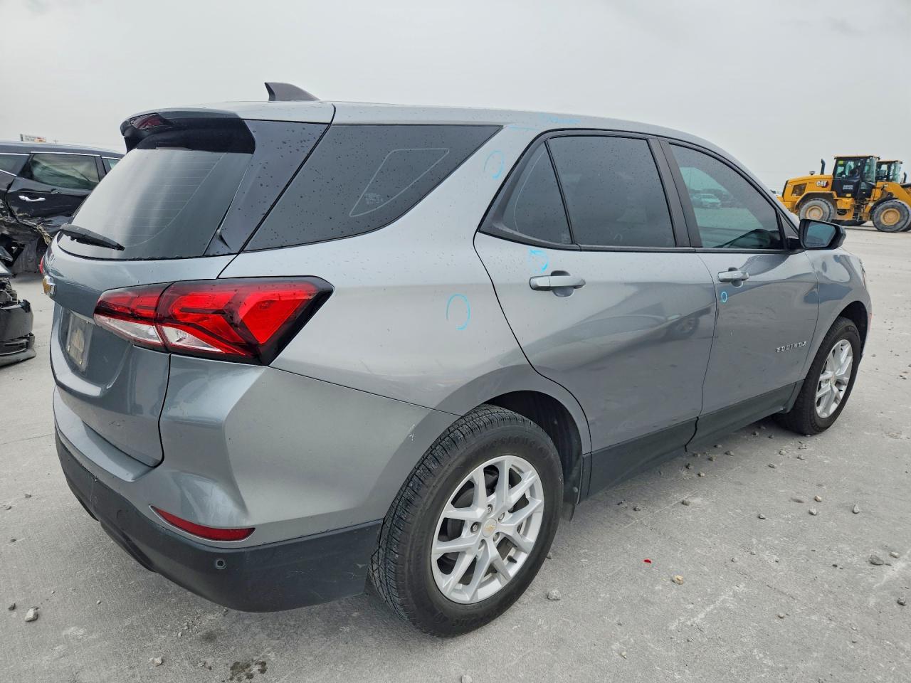 2023 Chevrolet Equinox Ls Silver vin: 3GNAXFEG9PL208682