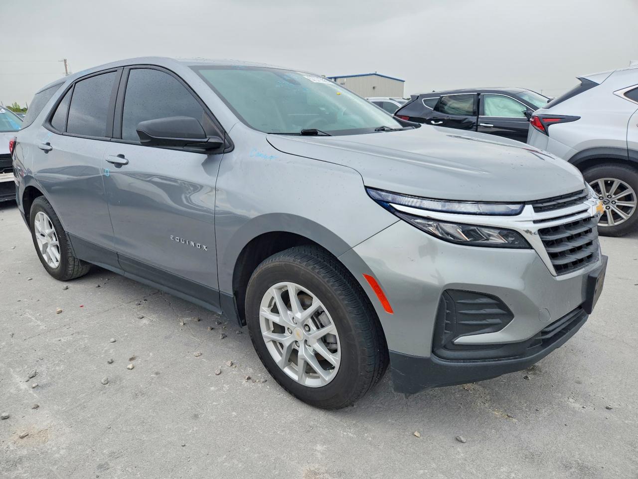 2023 Chevrolet Equinox Ls Silver vin: 3GNAXFEG9PL208682