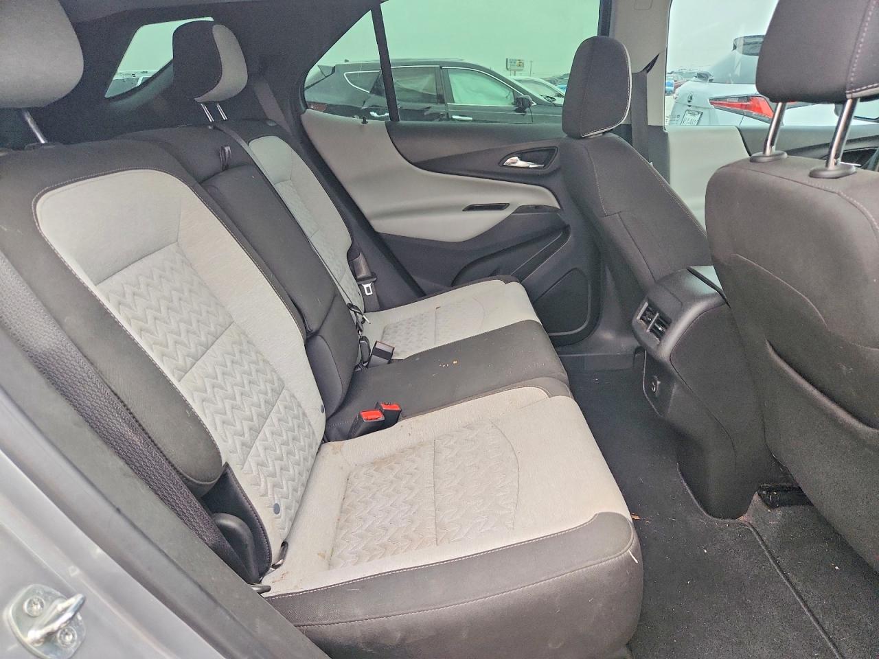 2023 Chevrolet Equinox Ls Silver vin: 3GNAXFEG9PL208682