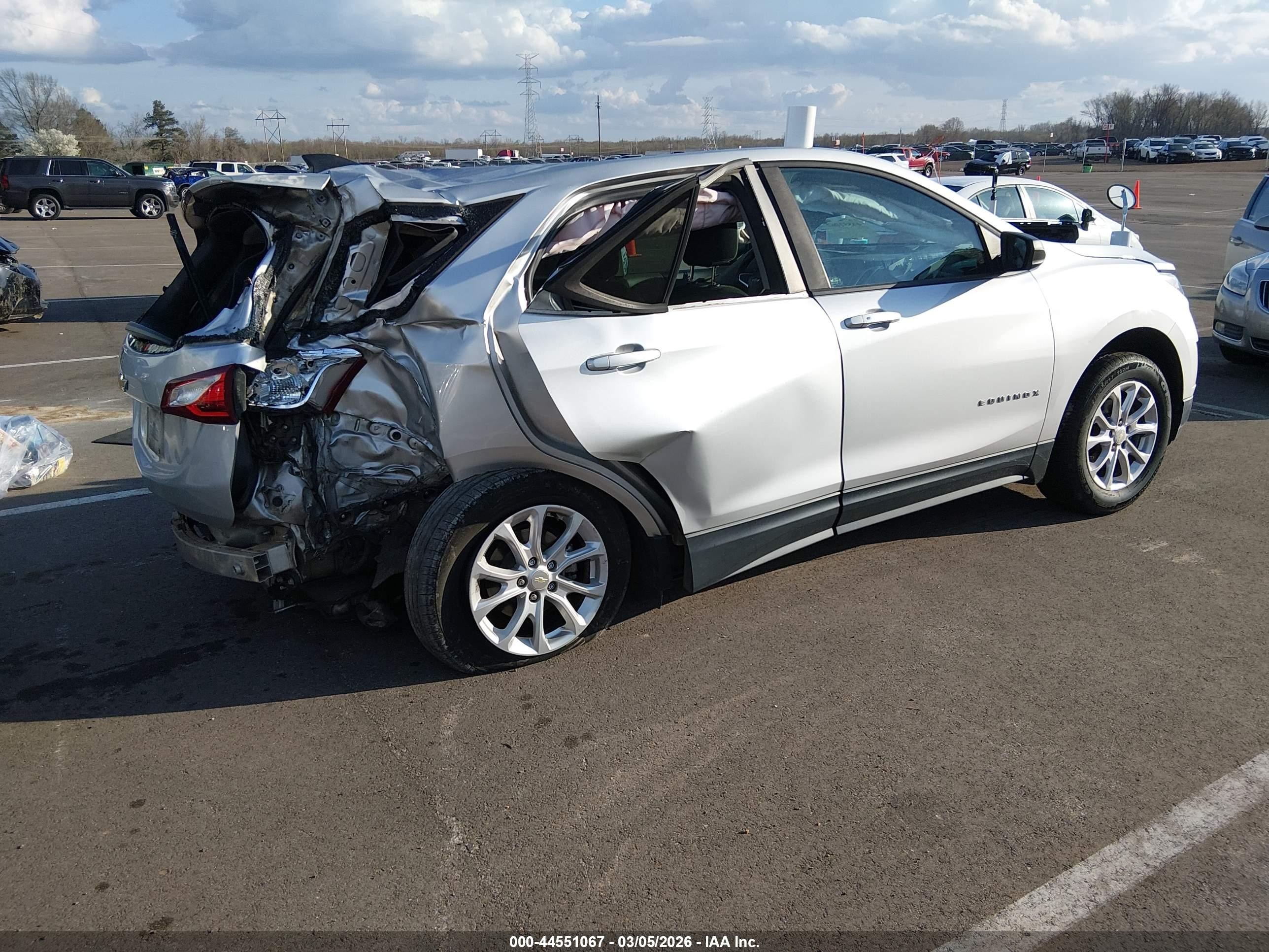 2020 Chevrolet Equinox Fwd 1fl Silver vin: 3GNAXFEV8LS585728