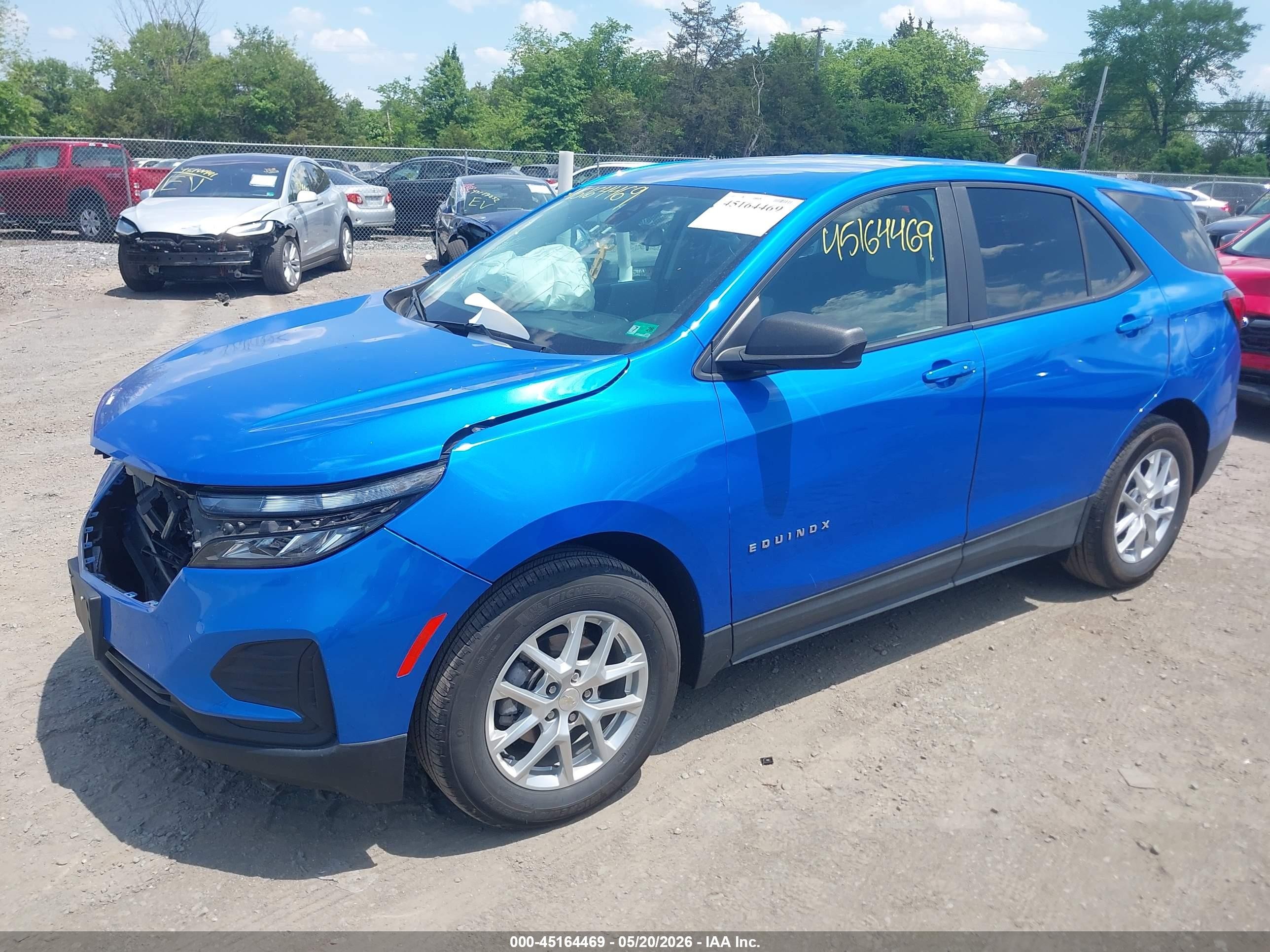 2024 Chevrolet Equinox Fwd Ls Синий vin: 3GNAXHEG7RL298817