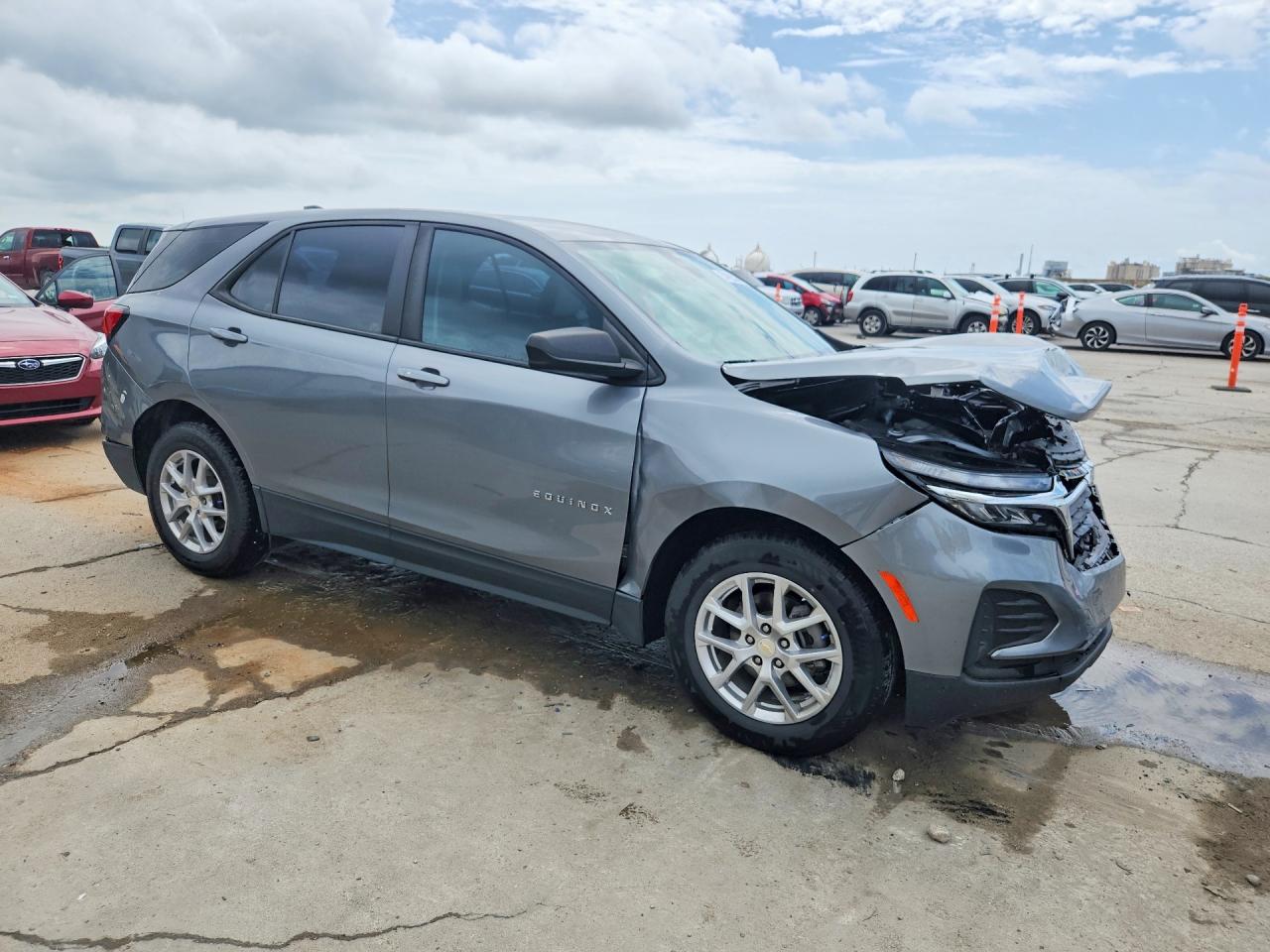 2023 Chevrolet Equinox Ls Silver vin: 3GNAXHEG9PL100817