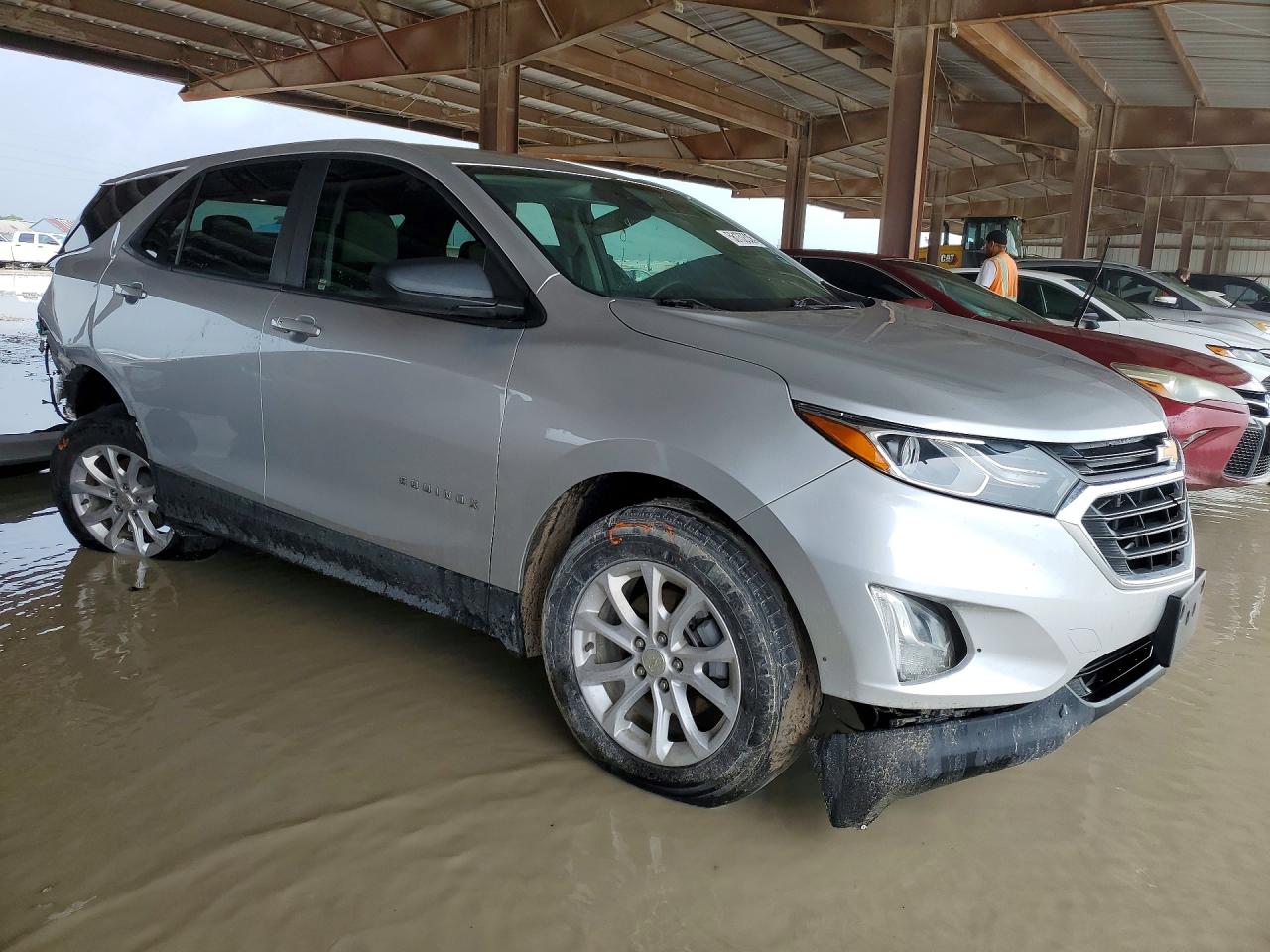 2020 Chevrolet Equinox Ls Серебряный vin: 3GNAXHEV1LS589731