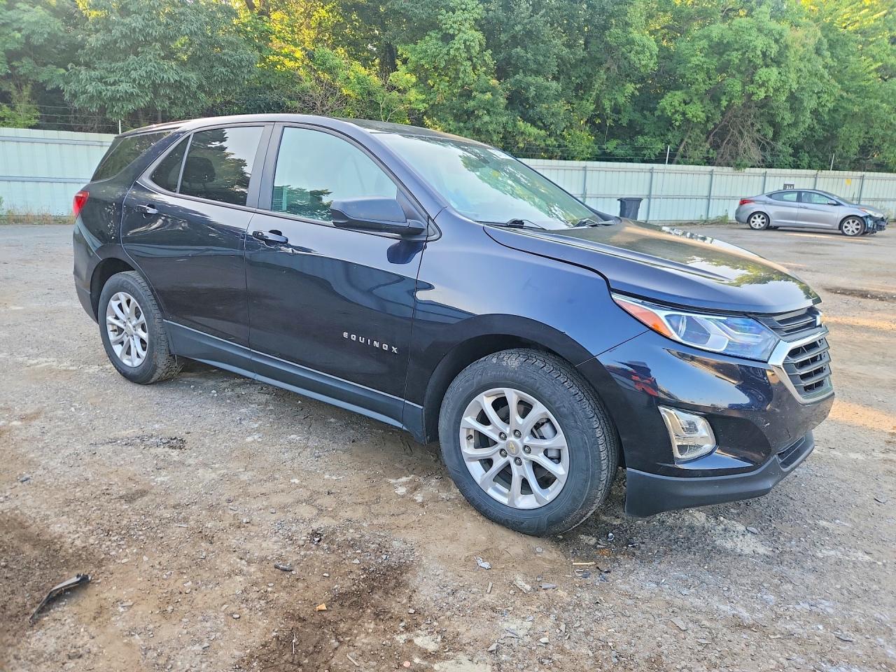 2020 Chevrolet Equinox Ls Blue vin: 3GNAXHEV2LS733318