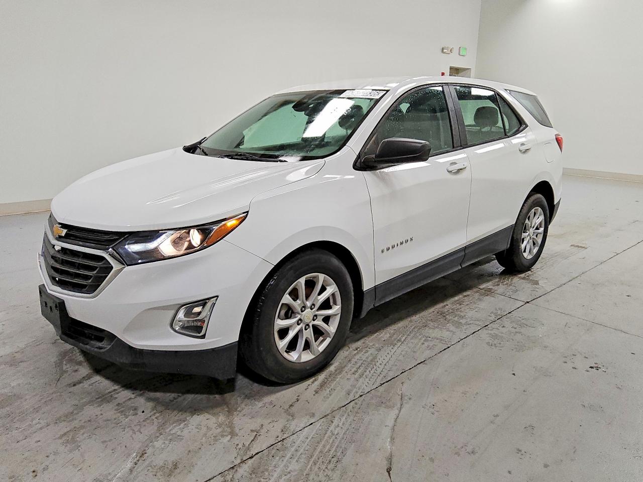 2021 Chevrolet Equinox Ls Белый vin: 3GNAXHEV5MS115928