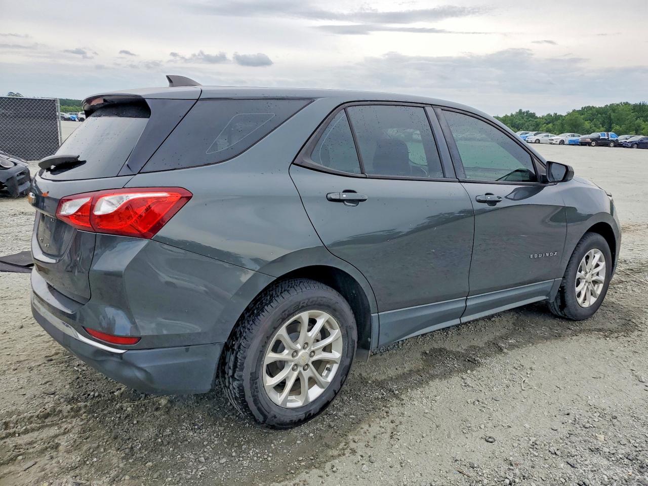 2018 Chevrolet Equinox Ls Серый vin: 3GNAXHEV9JS578862