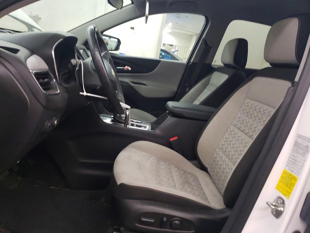 2024 Chevrolet Equinox Lt Белый vin: 3GNAXJEG3RL301462