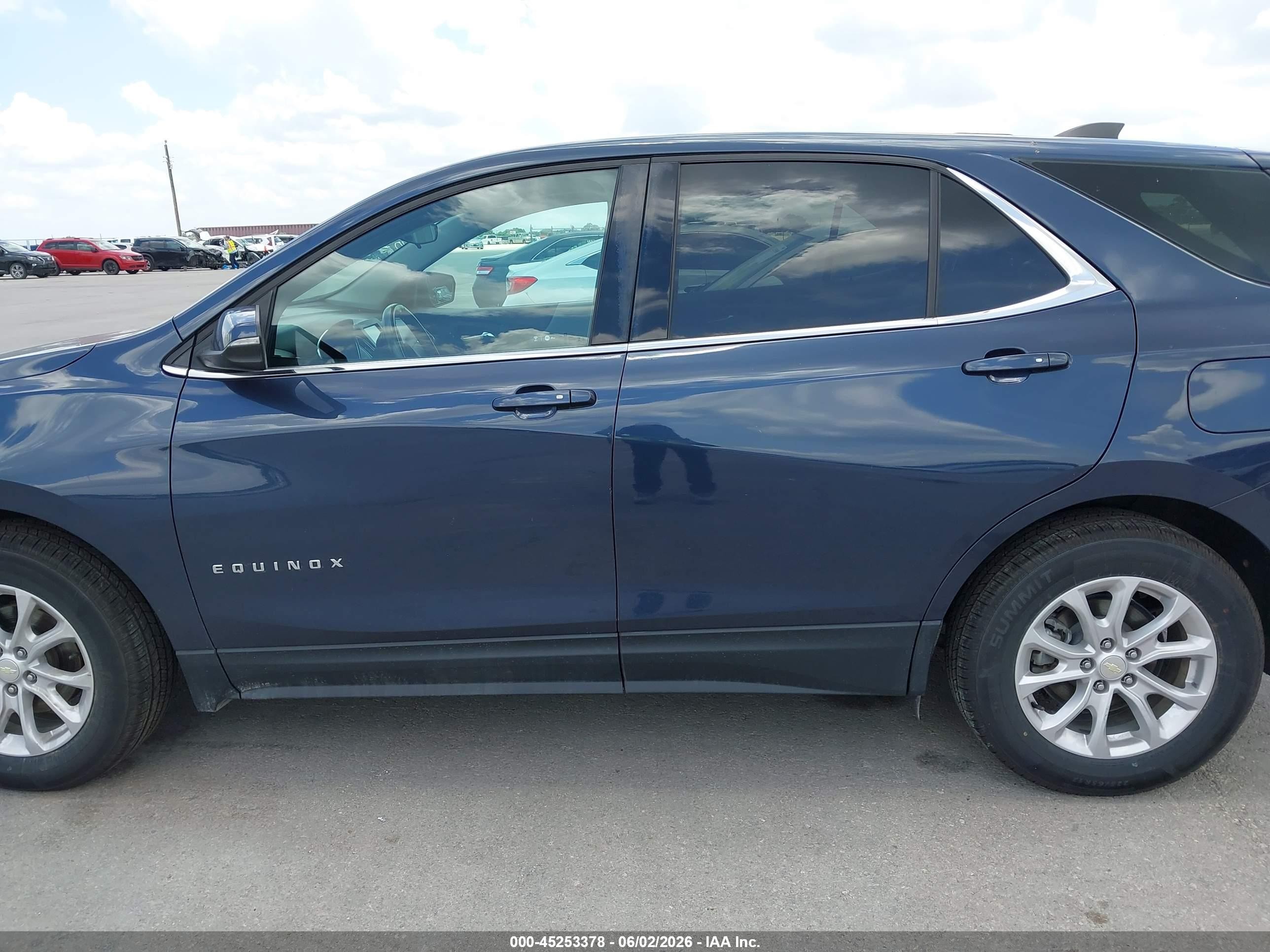 2018 Chevrolet Equinox Lt Dark Blue vin: 3GNAXJEV0JL370855
